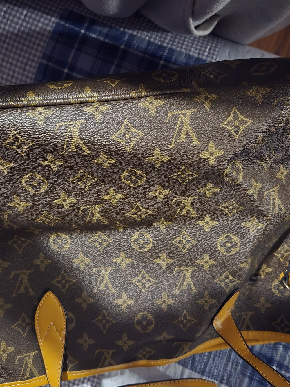 Louis Vuitton Neverfull MM Monogram Tote Brown & Gold